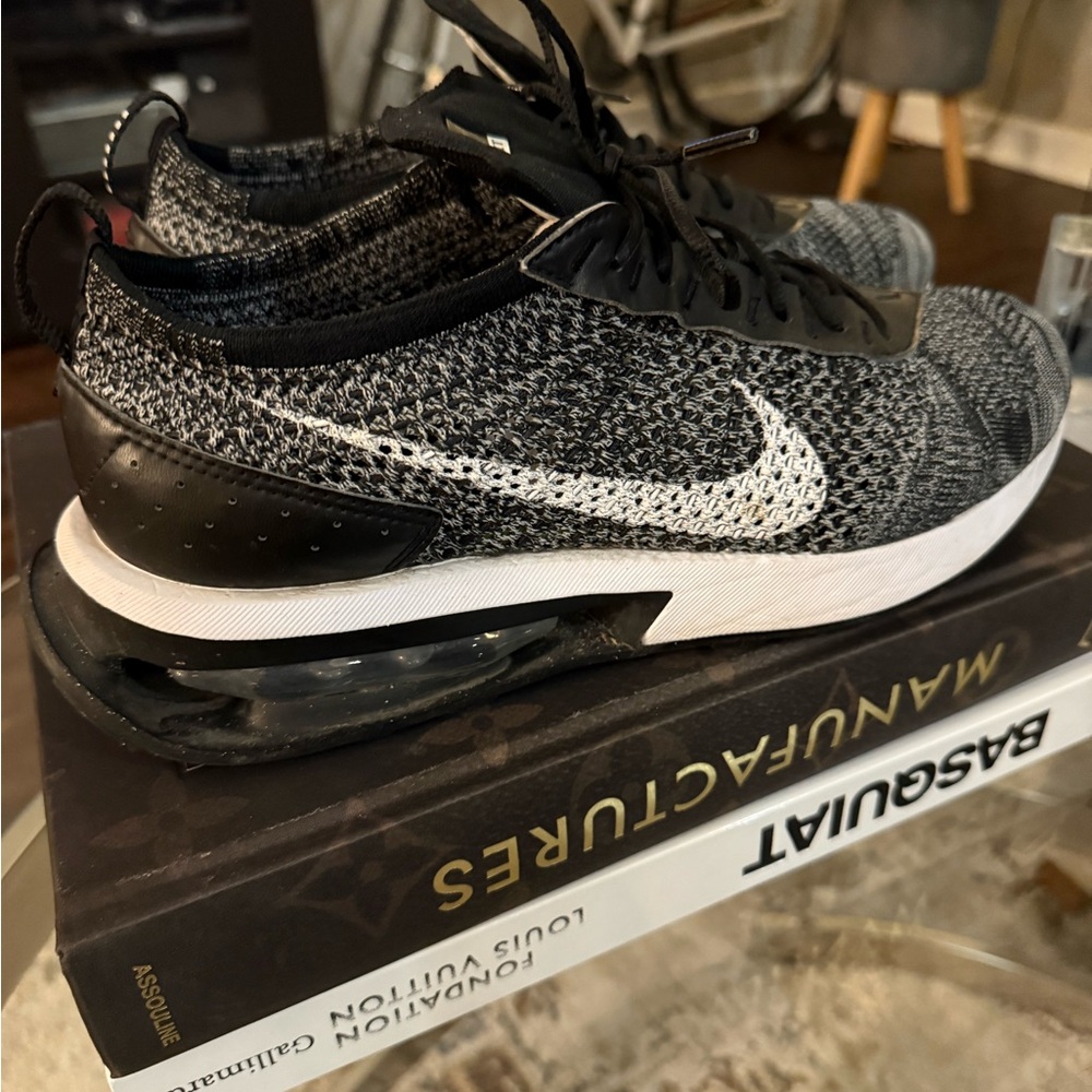Nike Air Max Flyknit Racer Black White
